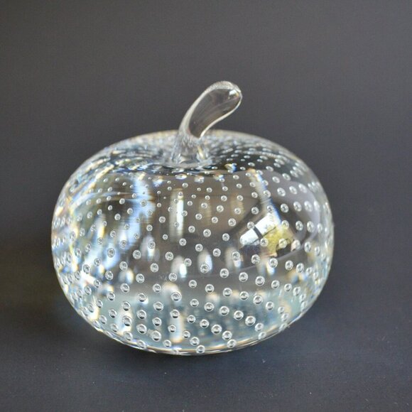 Vintage Solid Glass Apple Paperweight Controlled Bubbles Bolle Bullicante 3.25" - Picture 9 of 10